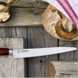 Morakniv bread knife 24 cm.