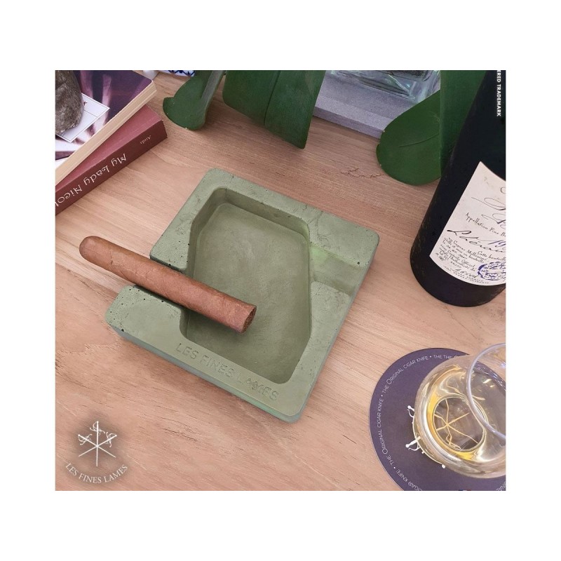 Les Fines Lames Ashtray for Cigars DYAD GREEN