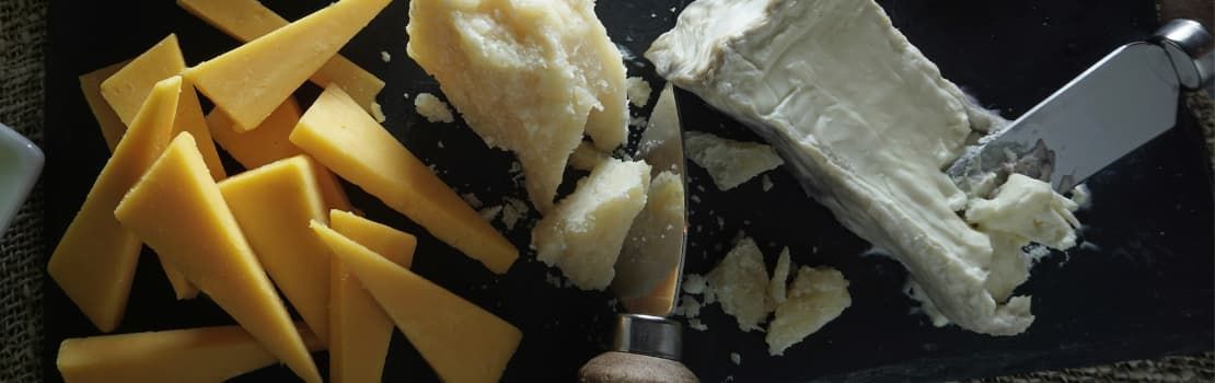 Couteau à fromage à pâte dure et molle, pour set de couteaux.
